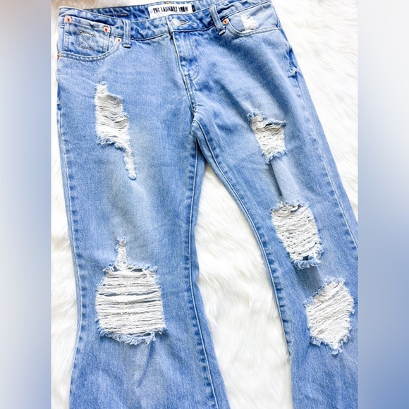 The Laundry Room Flared Crop Jeans Destroyed Denim size 27 - Picture 2 of 5